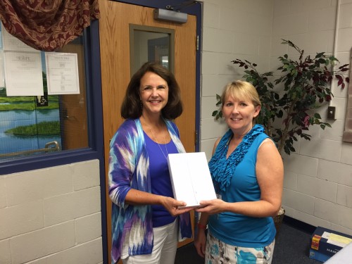 iPad giveaway