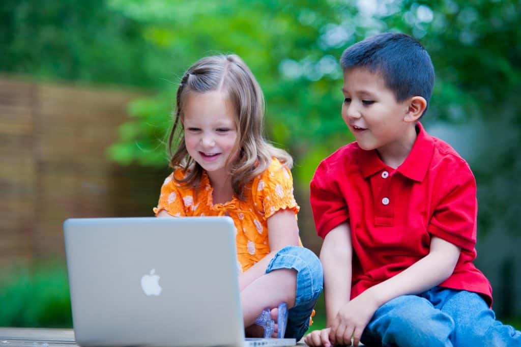 Technology and Digital Media in the Classroom A Guide for Educators