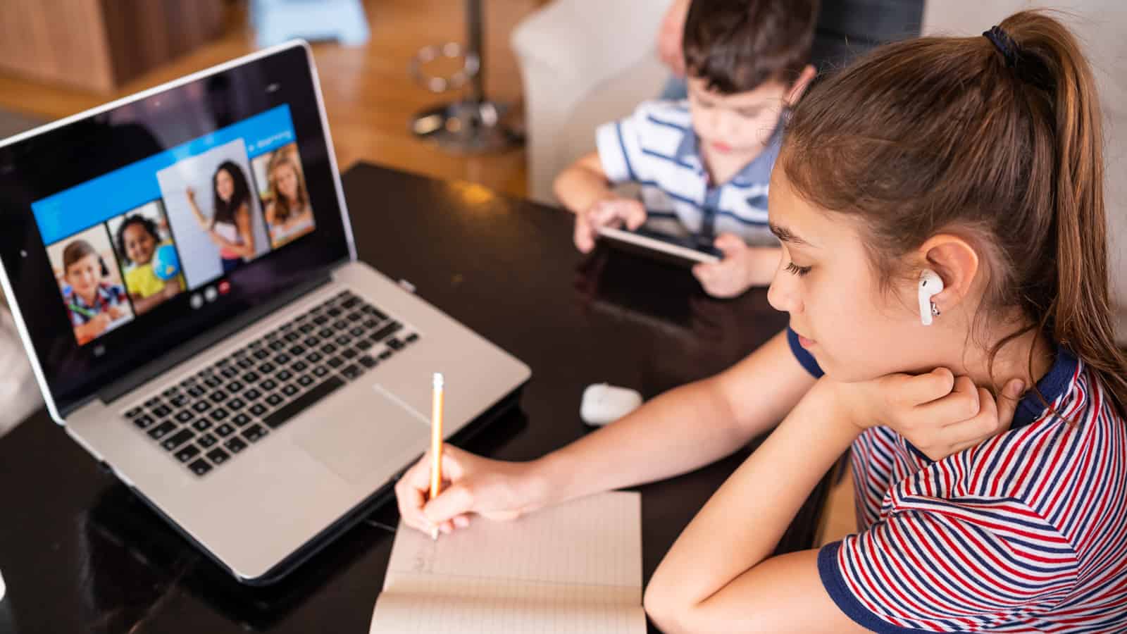 8 Games to Play Virtually with Elementary Students
