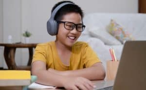 Student learning at home. Routines can help online students thrive